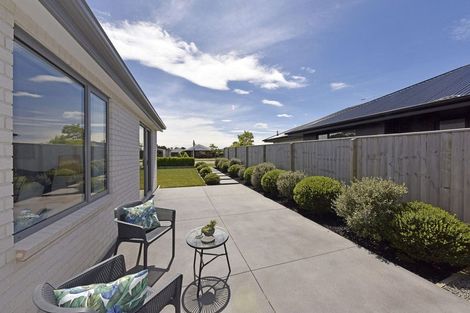 Photo of property in 14 John Raven Lane, Woodend, 7610