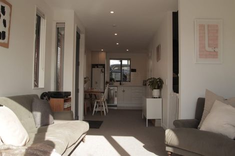 Photo of property in 24u7 Princess Terrace, Newtown, Wellington, 6021