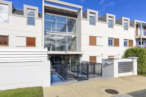 Photo of property in 101 On Roberts, 2/101 Roberts Street, Taupo, 3330