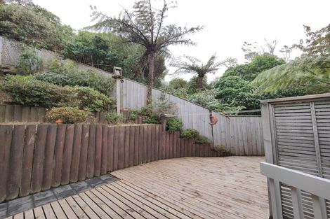 Photo of property in 8a Wattle Grove, Maungaraki, Lower Hutt, 5010
