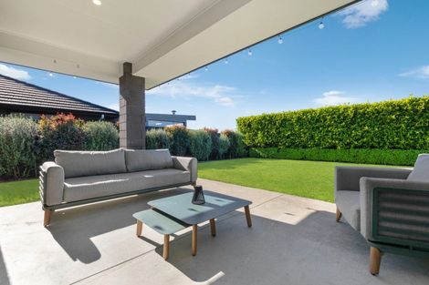 Photo of property in 22 Tauroa Drive, Tuakau, 2121