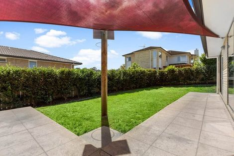 Photo of property in 3 Ohau Court, Fairview Heights, Auckland, 0632