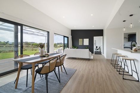 Photo of property in 1121 Parewanui Road, Parewanui, Bulls, 4894