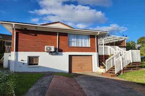 Photo of property in 1/1 Ribblesdale Road, Henderson, Auckland, 0612