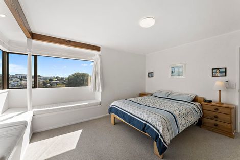 Photo of property in 2/42 Beulah Avenue, Rothesay Bay, Auckland, 0630