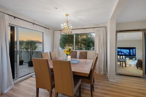 Photo of property in 2/19a Sanders Avenue, Takapuna, Auckland, 0622