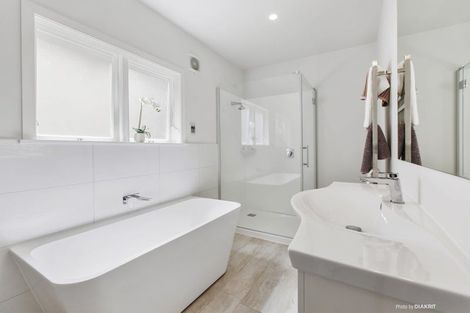 Photo of property in 34 Rama Crescent, Khandallah, Wellington, 6035