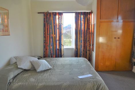 Photo of property in 128 Queen Street, Westport, 7825