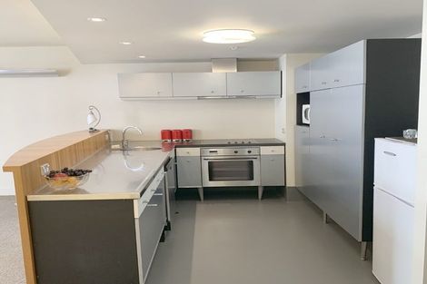Photo of property in St Pauls Apartments, 85/43u Mulgrave Street, Thorndon, Wellington, 6011