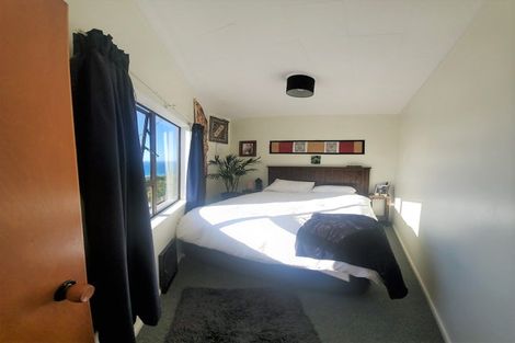 Photo of property in 1 Hornsey Road, Melrose, Wellington, 6023