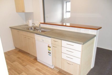 Photo of property in 8 Girton Terrace, Mount Cook, Wellington, 6021