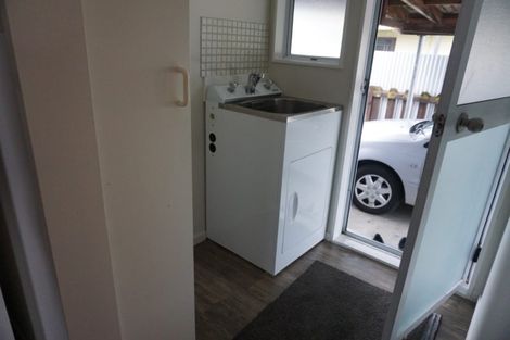 Photo of property in 2/434 Gloucester Street, Taradale, Napier, 4112