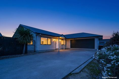 Photo of property in 34 Dahlstrom Grove, Kelvin Grove, Palmerston North, 4414