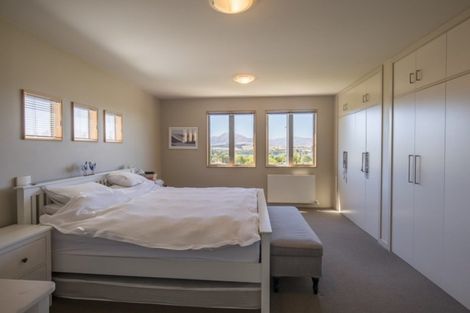 Photo of property in 12 Elderberry Crescent, Wanaka, 9305