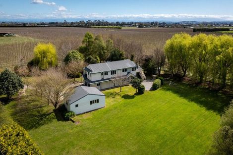 Photo of property in 495 Lawn Road, Clive, Hastings, 4180