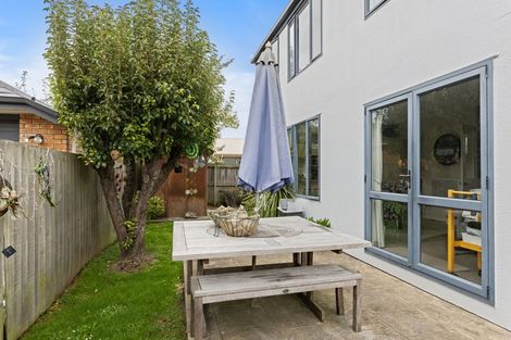 Photo of property in 40a Sawyers Arms Road, Northcote, Christchurch, 8052