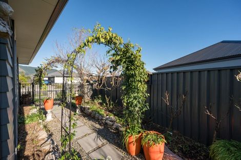 Photo of property in 41 Youngberry Drive, Richmond, 7020