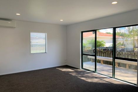 Photo of property in 16 Te Kanawa Crescent, Henderson, Auckland, 0610