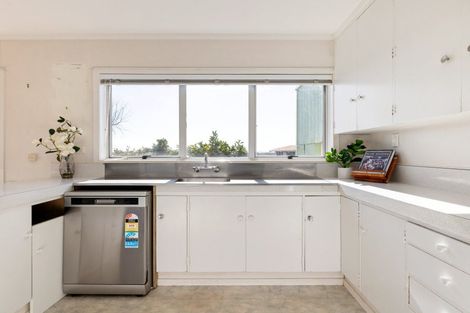 Photo of property in 33a Russleigh Drive, Dinsdale, Hamilton, 3204