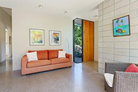 Photo of property in 86 Derham Road, Te Horo, Otaki, 5581