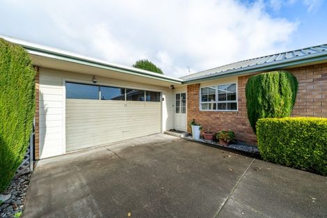 Photo of property in 37 Moa Street, Waikiwi, Invercargill, 9810