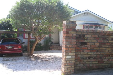 Photo of property in 16 Lake Road, Devonport, Auckland, 0624