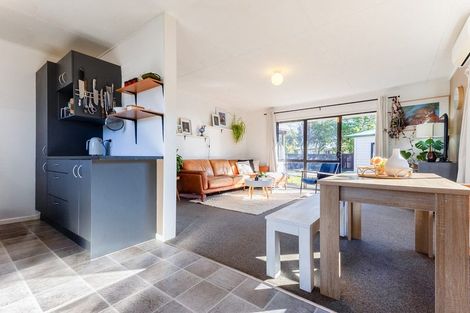 Photo of property in 125 Makarini Street, Paraparaumu, 5032