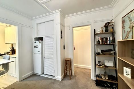 Photo of property in 246u1 Oriental Parade, Oriental Bay, Wellington, 6011