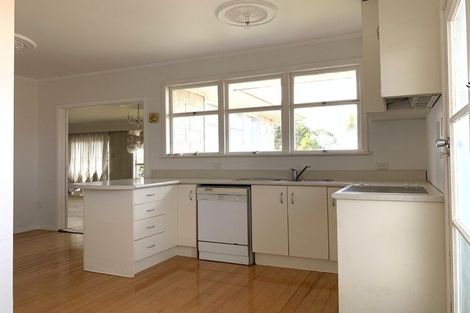 Photo of property in 20 Andrew Road, Howick, Auckland, 2010