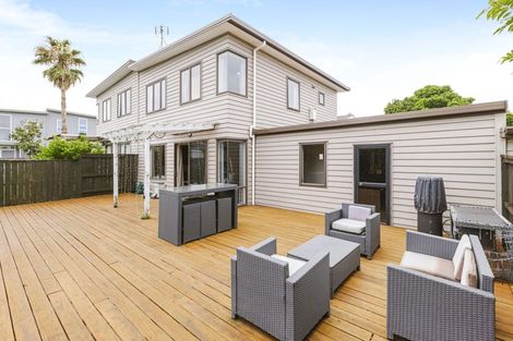 Photo of property in 17/45 Secoia Crescent, Mangere, Auckland, 2022
