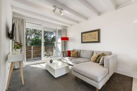 Photo of property in 3/73 Princes Street, Northcote Point, Auckland, 0627