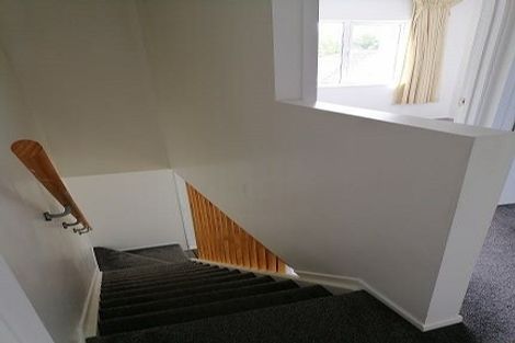 Photo of property in 9 Humphrey Kemp Avenue, Henderson, Auckland, 0612