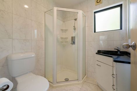 Photo of property in 37 Larch Hill Place, Queenstown, 9300