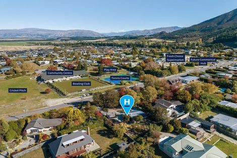 Photo of property in 76 Capell Avenue, Lake Hawea, Wanaka, 9382