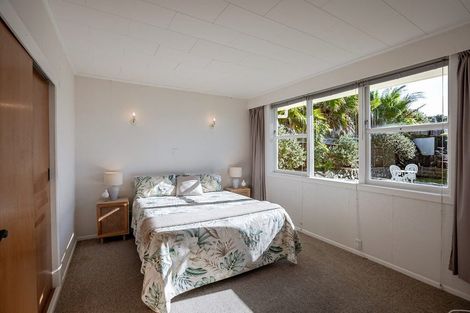 Photo of property in 70b Seaview Road, Paraparaumu Beach, Paraparaumu, 5032