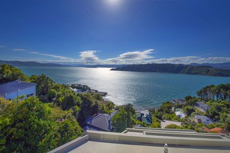 Photo of property in 79u2 Grafton Road, Roseneath, Wellington, 6011
