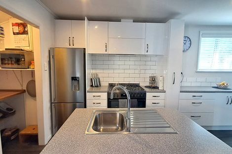 Photo of property in 13 Bentham Street, Westport, 7825