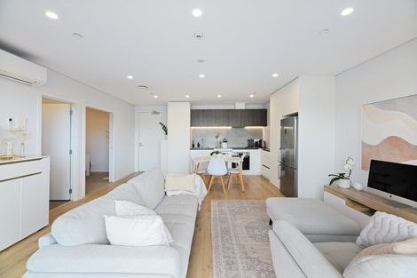 Photo of property in 205/3 Kaipiho Lane, Albany, Auckland, 0632