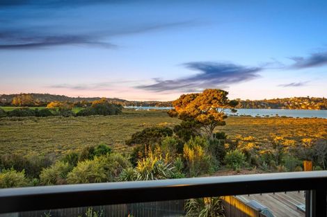 Photo of property in 28 Tai Crescent, Hobsonville, Auckland, 0616