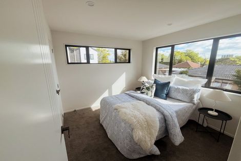 Photo of property in 11/20 Seabrook Avenue, New Lynn, Auckland, 0600