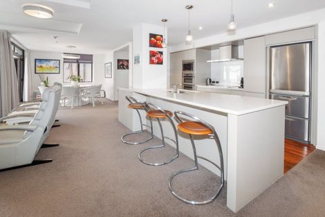 Photo of property in 13/48 Marine Parade, Mount Maunganui, 3116