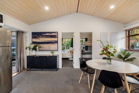 Photo of property in 38 Centennial Avenue, Arrowtown, 9302