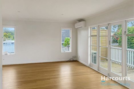 Photo of property in 11 Kamara Road, Glen Eden, Auckland, 0602