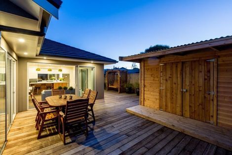 Photo of property in 180b Brooklands Road, Vogeltown, New Plymouth, 4310