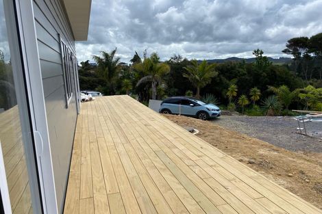 Photo of property in 12a Waterview Place, Haruru, 0204