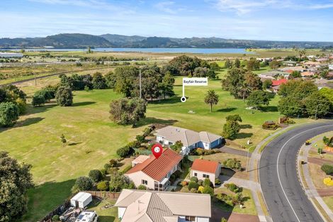 Photo of property in 33 Russley Drive, Mount Maunganui, 3116