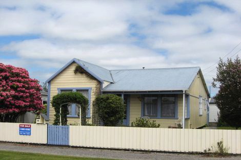 Photo of property in 84 Peel Street, Westport, 7825