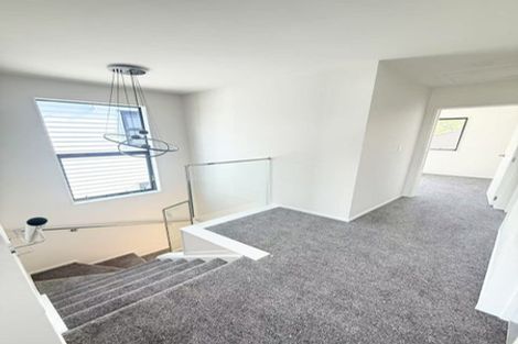 Photo of property in 23 Dianne Louise Drive, Half Moon Bay, Auckland, 2012