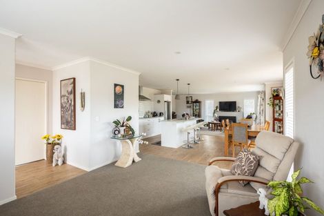 Photo of property in 389d Frankley Road, Ferndale, New Plymouth, 4310