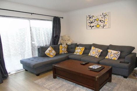 Photo of property in 19/9u Surrey Street, Tawa, Wellington, 5028